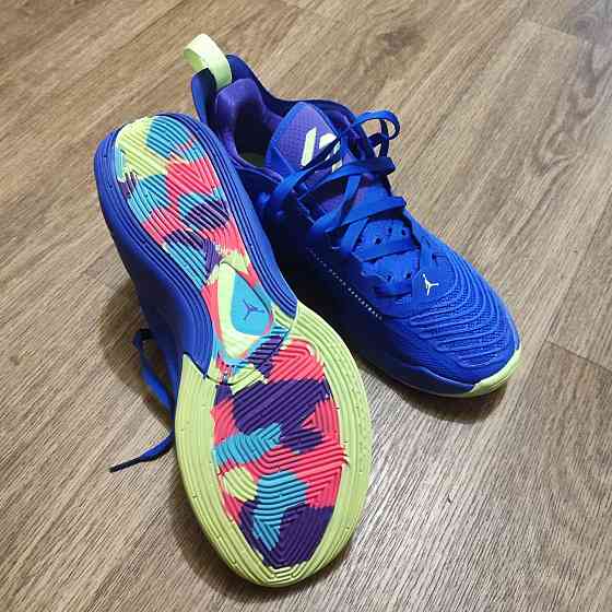 Баскетбольные кроссовки Nike Jordan Luka 1. Запорожье
