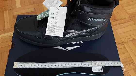 Высокие кеды из нат.кожи Reebok RESONATOR MID 44р,оригинал. Запорожье