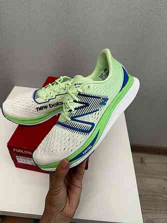 Кроссовки беговые New Balance FuelCell SuperComp Pacer кросівки бігові Запорожье