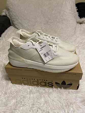 Новые ОРИГИНАЛ оригінал кроссовки кросівки Adidas адидас Avryn Запорожье