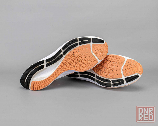 Легкие беговые кроссовки в сетку Nike Air Zoom Pegasus 37.40 размер Запорожье - изображение 4