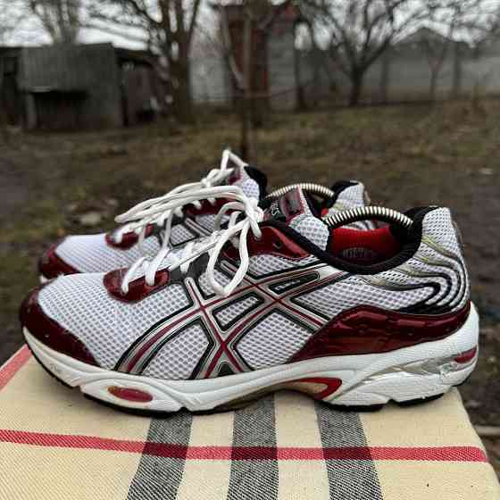 Кроссовки Asics Gel-Cumulus 9 Vintage White/Red, 45 размер, Оригинал Запорожье