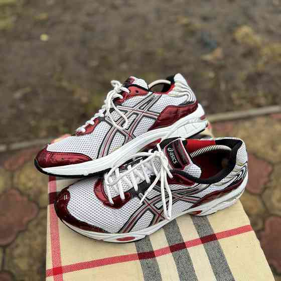 Кроссовки Asics Gel-Cumulus 9 Vintage White/Red, 45 размер, Оригинал Запорожье