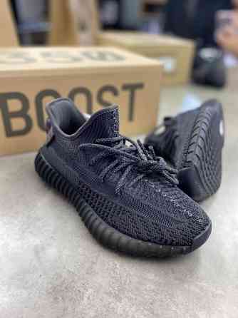 Мужские текстильные кроссовки Yeezy Boost 350 V2 Black изи буст ob191 Запорожье