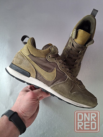 Кроссовки Nike Internationalist Mid Militia Green
ОРИГИНАЛ 
Отлично по Запорожье - изображение 1