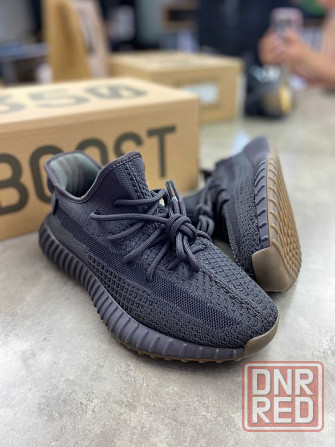 Мужские текстильные кроссовки Yeezy Boost 350 V2 Cinder изи буст ob184 Запорожье - изображение 1