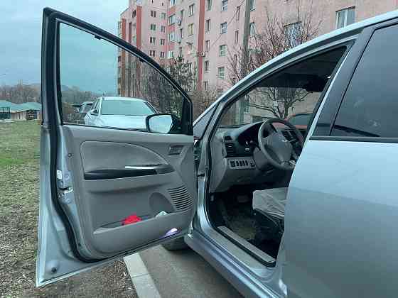 Продам Mitsubishi Grandis 2.4 AT, 2004 г. Донецк