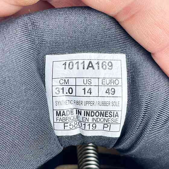 Кроссовки Asics 49 на 48 Запорожье