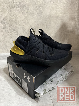 Оригинал кроссовки Under Armour HOVR Phantom 3 Metallic 39р 25см Запорожье - изображение 1