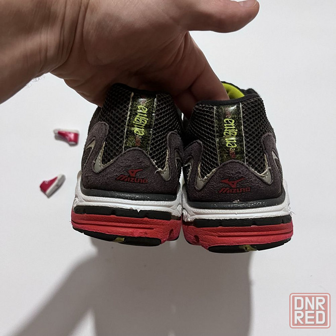 Mizuno Enigma 44р кроссовки беговые Запорожье - изображение 2