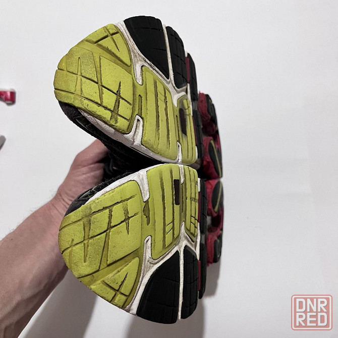 Mizuno Enigma 44р кроссовки беговые Запорожье - изображение 4