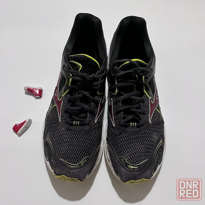 Mizuno Enigma 44р кроссовки беговые Запорожье - изображение 5