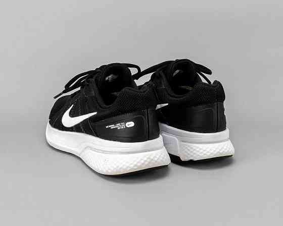 Крутые кроссовки в сетку Nike Run Swift 2.42,5 размер Запорожье