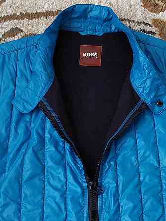 Красивая мужская куртка HUGO BOSS Запорожье
