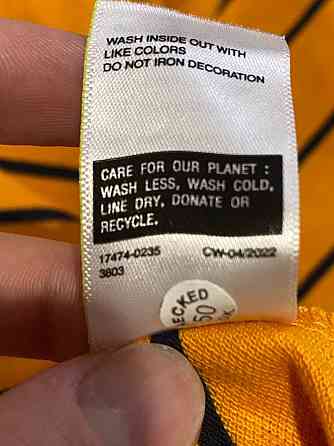 Фирменная футболка Levi's. Оригинал. Запорожье