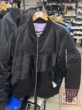 Бомбер Nike Tottenham NSW Reversible оригінал FB2136-010 Запорожье - изображение 6