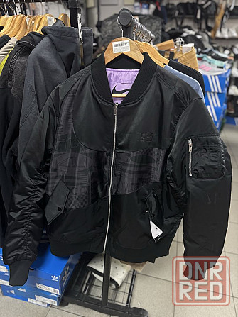 Бомбер Nike Tottenham NSW Reversible оригінал FB2136-010 Запорожье - изображение 5