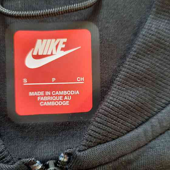 Бомбер Nike Sportswear Tech Fleece Black FB8008-010 Запорожье