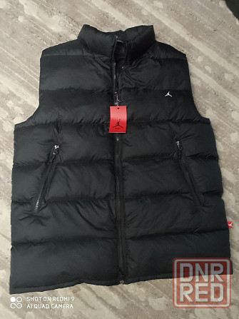 Продам жилет пуховой TNF Jordan  54- 60 р Джордан, Найк, Адидас, Nike, Запорожье - изображение 2