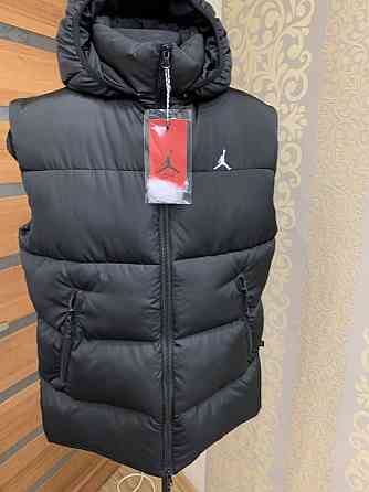 Жилет   Пуховой. Мужской  JORDAN XS-XXXL цвет хаки Черный Запорожье
