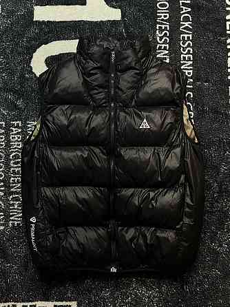 Жилетка Nike Acg б/у Запорожье