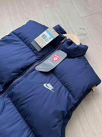 Оригінал Nike (M,L) Club Puffer Vest Жилет Куртка Пуховик FB7373-410 Запорожье