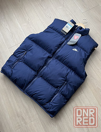 Оригінал Nike (M,L) Club Puffer Vest Жилет Куртка Пуховик FB7373-410 Запорожье - изображение 3