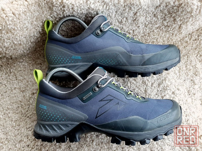 SALOMON, TECNICA Plasma р 39-40 Оригинал! Трекинговые кроссовки Запорожье - изображение 1