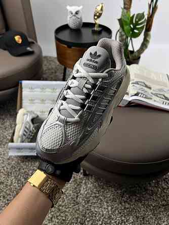 Женские кроссовки адидас Adidas Originals Ozmillen Silver White 36-41 Запорожье