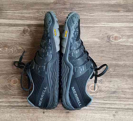 Кроссовки Merrell trail glove. Размер 41 Запорожье