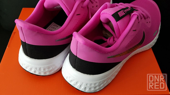 Кроссовки Nike Revolution5.0 WMNS 36р,36,5р,оригинал. Запорожье - изображение 4