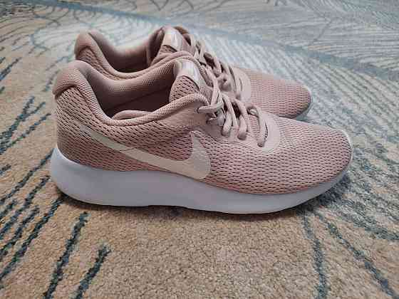 Кроссовки женские  Nike anzarun лёгкие 39р 25.5 см Запорожье
