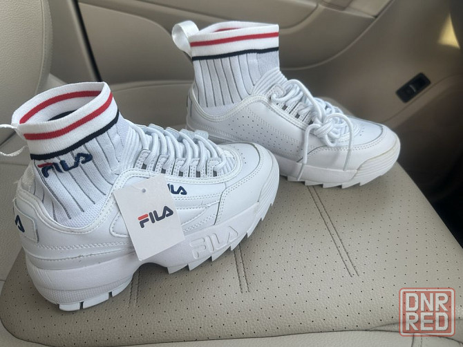 Женские белые кроссовки FILA осень-весна Запорожье - изображение 2