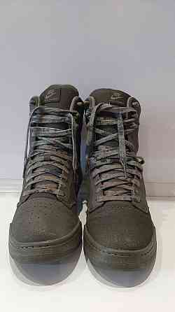 Женские кроссовки Nike Air Royalty Highness VT Запорожье