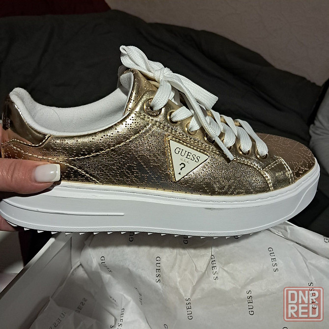 GUESS  женские кроссовки Запорожье - изображение 2