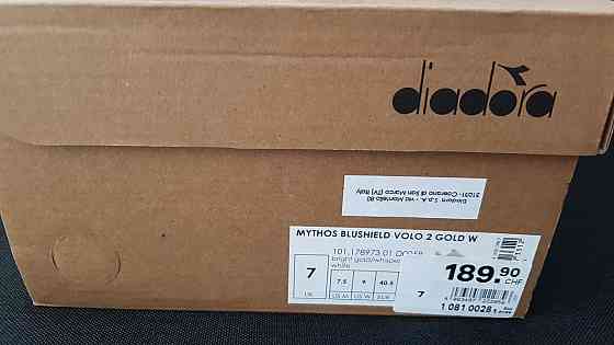 Легкие и мягкие кроссовки Diadora MYTHOS BLUSHIELD VOLO2 GOLD оригинал Запорожье