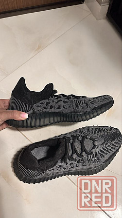 Кроссовки Adidas Yeezy оригинал стелька 26,5-27 Запорожье - изображение 7