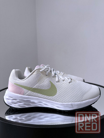 Легкие отличные кроссовки спортивные  Nike Revolution Запорожье - изображение 1
