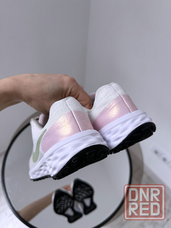 Легкие отличные кроссовки спортивные  Nike Revolution Запорожье - изображение 3