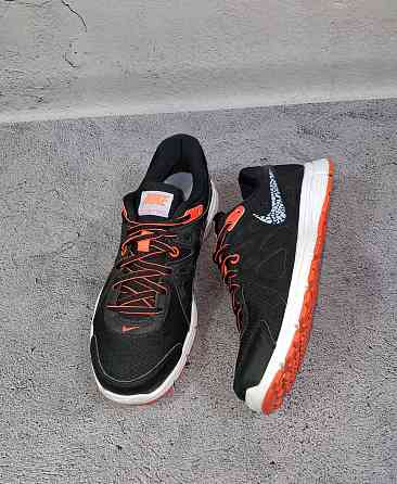 Кроссовки Nike Revolution 2 женские спортивные Monarch Air Max 2 Запорожье