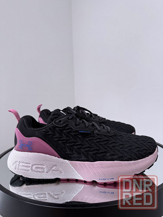 Крутые футуристические кроссовки спортивные 
UNDER ARMOUR  HOVR MEGA Запорожье - изображение 1
