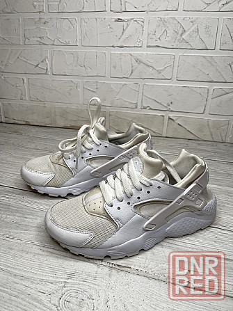 Крутые белые кроссовки nike huarache Запорожье - изображение 3