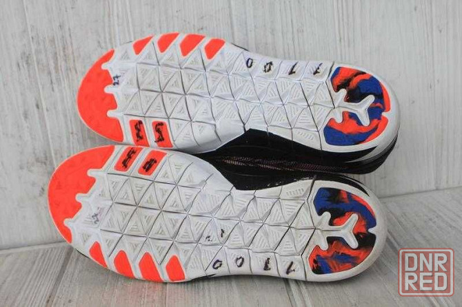 Кроссовки Nike Free TR 6 Print оригинал 37,5р как новые кросівки Запорожье - изображение 7
