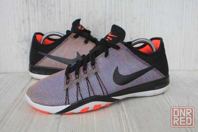 Кроссовки Nike Free TR 6 Print оригинал 37,5р как новые кросівки Запорожье - изображение 1