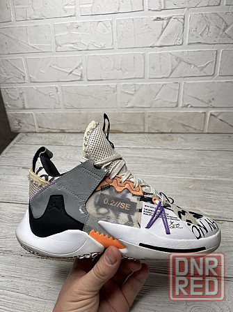 Крутые баскетбольные кроссовки jordan why not zer0.2 se orange pulse Запорожье - изображение 1