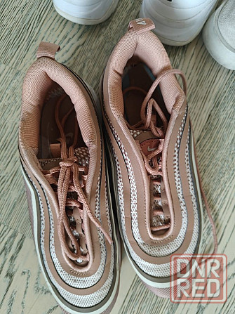 Кроссовки оригинальные Puma.38
Яркие, легкие хорошо дышат, прогулки ле Запорожье - изображение 5
