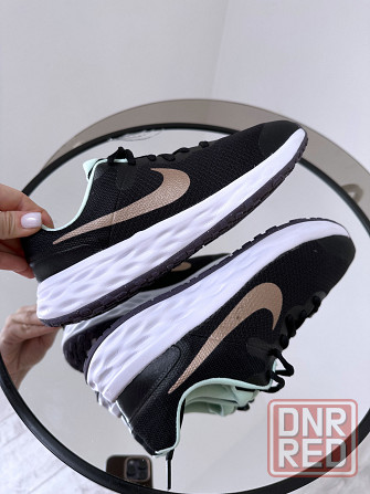 Легкие отличные кроссовки сеточка  Nike Revolution Запорожье - изображение 3