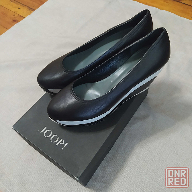 Женские туфли JOOP! на высокой танкетке чёрные с белой полосой касатки Запорожье - изображение 3