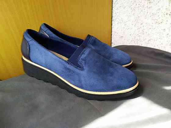 Женские Оригинальные туфли лоферы Clarks Dolly 41 UK7 Запорожье