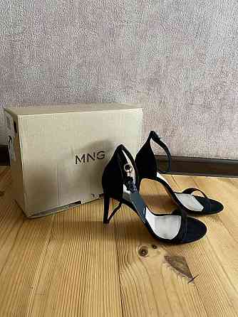 Черные босоножки Mango 41 р. 26 см Запорожье